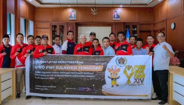 Sekda Sultra Resmi Lepas Kontingen PWI Sultra Yang Ikuti PORWANAS XIV Banjarmasin