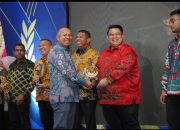 Yudhianto Mahardika Anton Timbang Raih Penghargaan Pemuda Inspiratif Dalam Sultra Awards 2024