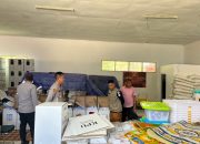 Menjelang Pesta Demokrasi Serentak Tahun 2024, Kapolresta Kendari Pantau Langsung Pengamanan Gudang Logistik KPU
