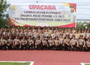 Kapolresta Pimpin Upacara Kenaikan Pangkat 72 Personel Polresta Kendari