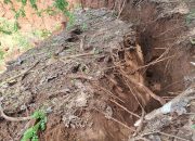 Lahan Longsor Akibat Aktivitas Penambangan, Warga Tuntut Ganti Rugi PT TDJ