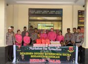 Berbagi Berkah Ramadan, Gegana Brimob Polda Sultra Bersama Bhayangkari Gelar Aksi Sosial