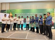 Kalla Toyota Serahkan Bantuan Mobil Pemadam Kebakaran dan Tempat Sampah untuk Kota Kendari
