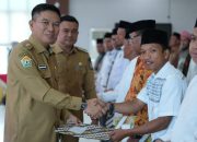 Bupati Konawe Selatan Lantik 25 Imam Masjid Kecamatan