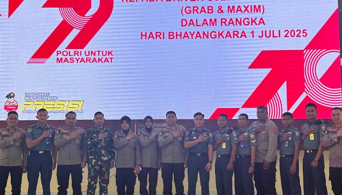 Polda Sultra Gelar Aksi Donor Darah Sambut HUT Bhayangkara ke-79