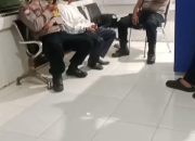 Polisi Gagalkan Aksi Nekat Seorang Pria Yang Ingin Bunuh Diri di Jembatan Teluk Kendari