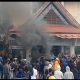 Mahasiswa UHO Demo Tolak Perpanjangan Masa Jabatan Rektor Zamrun: Tuding Ada Skandal dan Rekayasa Pilrek