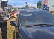 Jelang HUT RI ke-80, Ratusan Bendera Merah Putih Dibagikan Polres Jajaran Polda Sultra