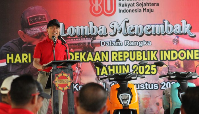 Forkopimda Sultra Ramaikan Lomba Menembak HUT RI ke-80 di Lapangan Tembak Ade Yahya Satbrimob