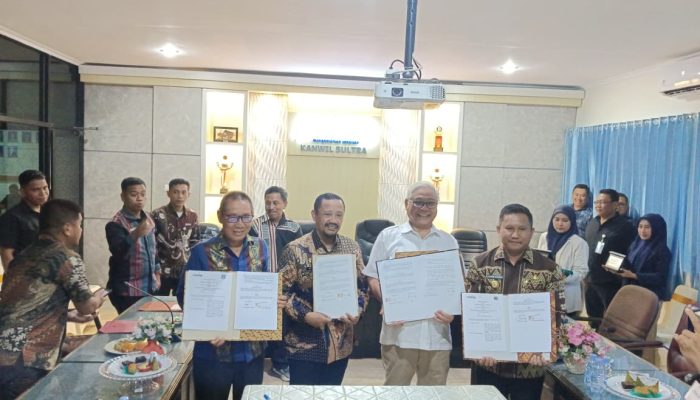 Dorong Ketahanan Pangan dan Sejahterakan Petani, Bupati Mubar Teken MoU Strategis Dengan Bulog