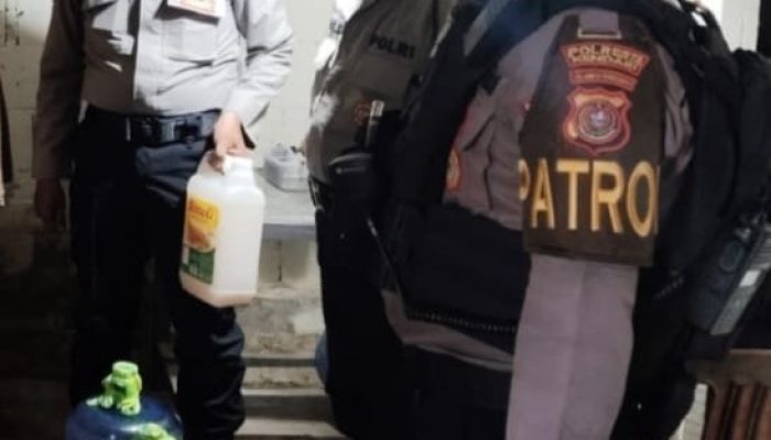 Awal Operasi Sikat Anoa 2025, Polresta Kendari Sita Puluhan Liter Miras Tradisional