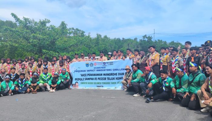 Komunitas Grab Kota Kendari Berkolaborasi dengan Pramuka Kwarda Sultra, Sukses Gelar Penanaman Mangrove dan Aksi Peduli Sampah di Teluk Kendari
