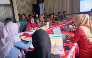 ‎Kanwil Kemenkum Sultra Harmonisasi Raperda Kolaka tentang Kartu Beramal