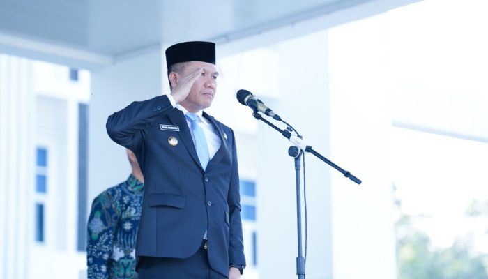 Upacara Harkitnas di Konsel, Bupati Irham Soroti Perlindungan Anak dari Risiko Media Sosial