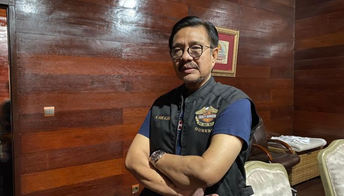 Mantan Gubernur Sultra Nur Alam Kritik Kompetensi Dirut Bank Sultra: “Tidak Memenuhi Kapasitas dan Pengalaman”  ‎