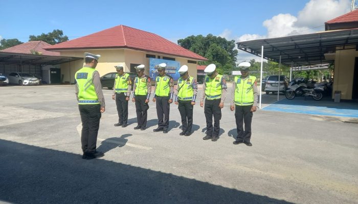 Antisipasi Lonjakan Pengunjung Libur Panjang, Ditlantas Polda Sultra Intensifkan Pengamanan dan Pengaturan Lalu Lintas di Pantai Nambo