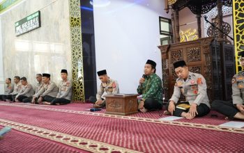 Binrohtal Polda Sultra, Ustadz Abdul Gafar: Al-Qur’an Benteng Utama Cegah Judi, Miras, dan Penyimpangan Sosial