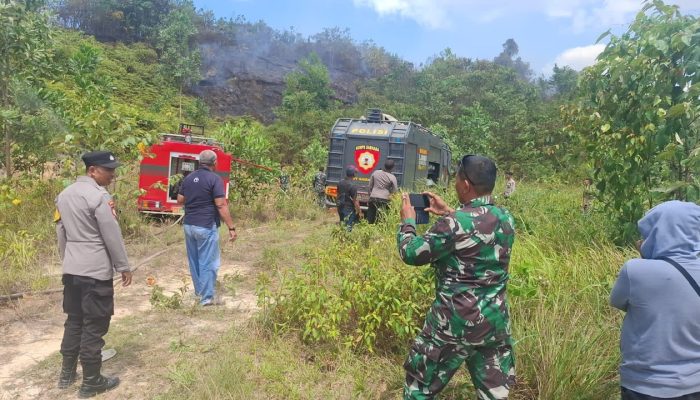 Sinergi TNI-Polri dan Pemkot Kendari, Kebakaran Lahan di Baruga Berhasil Dipadamkan