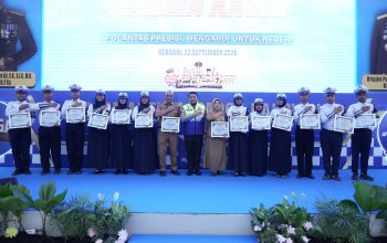 HUT Lalu Lintas ke-71, Ditlantas Polda Sultra Anugerahkan Lantas Award kepada Penggerak Keselamatan