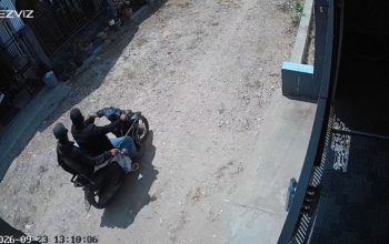 Modus Bawa Pancingan, 2 Pria Terekam CCTV Gasak NMAX di BTN Latjinta Kendari
