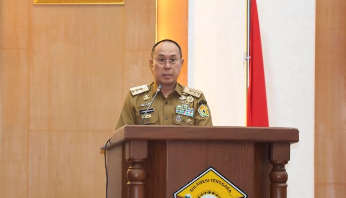 Gubernur Sultra Minta Bupati dan Wali Kota Pastikan 10 Ribu Bedah Rumah Tepat Sasaran