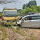 Truk Nekat Menyalip di Jalan Moramo, Avanza Berisi 7 Penumpang Jadi Sasaran Tabrakan