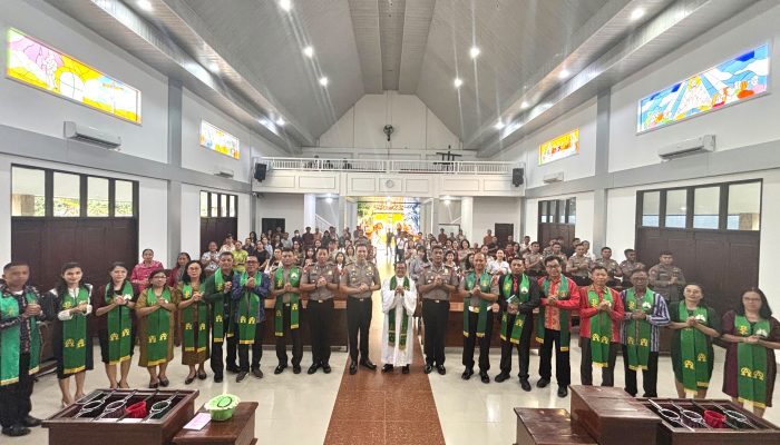 Polda Sultra Gelar Minggu Kasih di GEPSULTRA Galilea Baruga, Perkuat Sinergi Kamtibmas dan Kepedulian Sosial