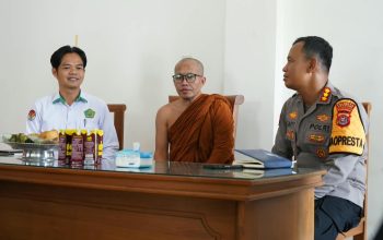 Bangun Harmoni dan Toleransi, Kapolresta Kendari Silaturahmi dengan Tokoh Umat Buddha