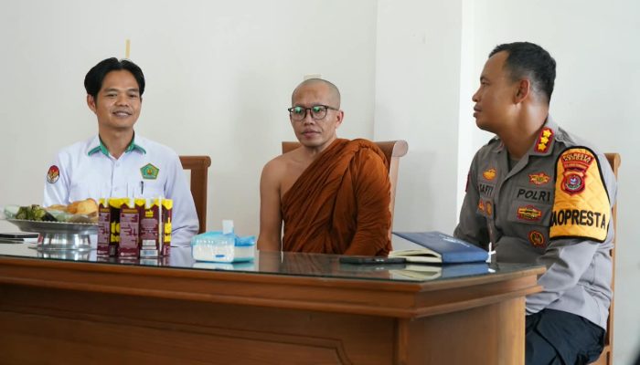 Bangun Harmoni dan Toleransi, Kapolresta Kendari Silaturahmi dengan Tokoh Umat Buddha