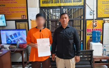 Polda Sultra Serahkan Tersangka Pembobol Kartu Pembayaran Shopee ke Jaksa